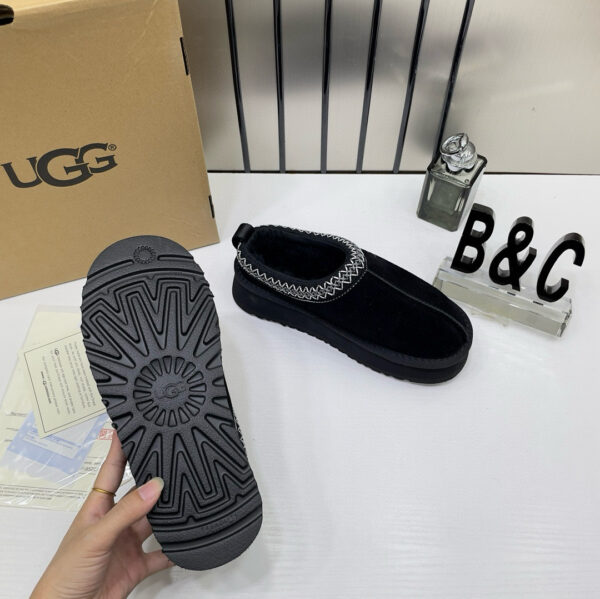 ⁦UGG⁩ - الصورة ⁦4⁩