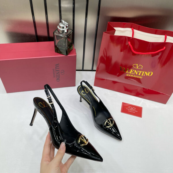 ⁦Valentino heels⁩ - الصورة ⁦9⁩