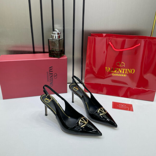 ⁦Valentino heels⁩ - الصورة ⁦10⁩