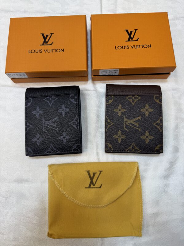 Lv men wallet