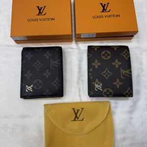 Lv men wallet