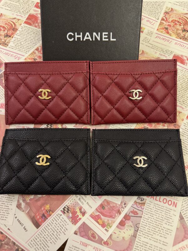 ⁦Chanel card holder wallet⁩ - الصورة ⁦3⁩
