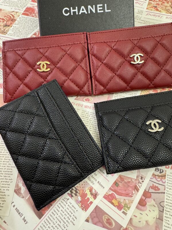 ⁦Chanel card holder wallet⁩ - الصورة ⁦2⁩