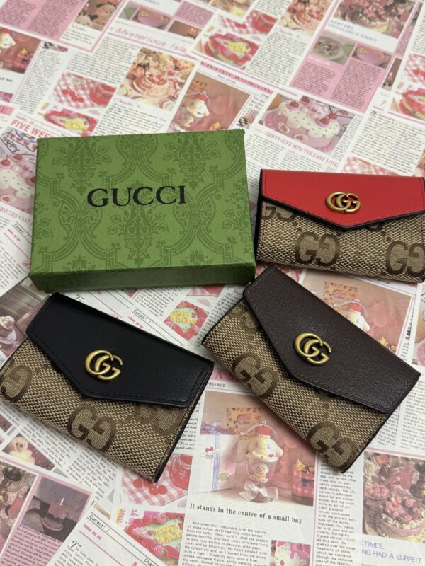 Gucci wallet