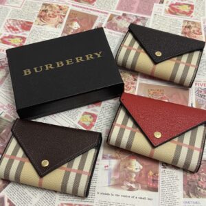 Burberry wallet