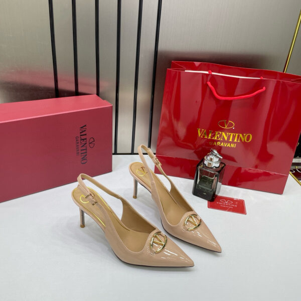 ⁦Valentino heels⁩ - الصورة ⁦5⁩