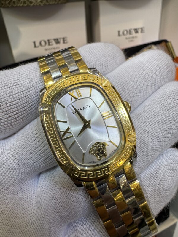 ⁦Versace watch⁩ - الصورة ⁦2⁩