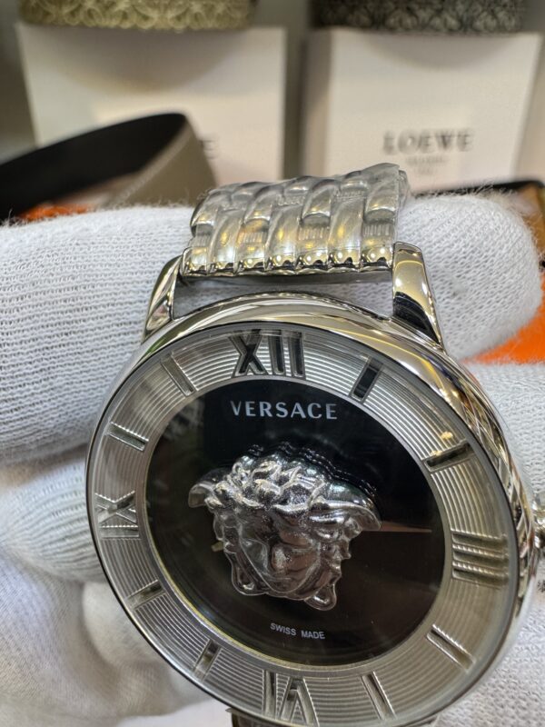 ⁦Versace watch⁩ - الصورة ⁦2⁩