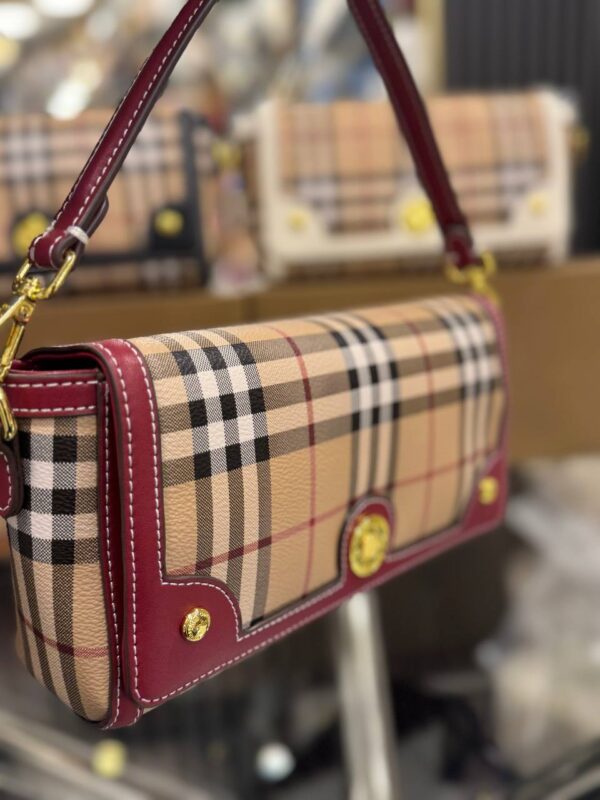 ⁦Burberry Bag⁩ - الصورة ⁦6⁩