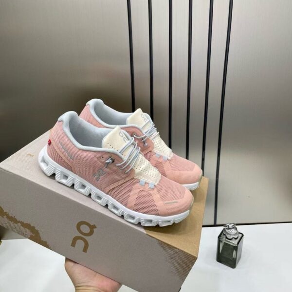 ⁦On cloud Shoes⁩ - الصورة ⁦20⁩