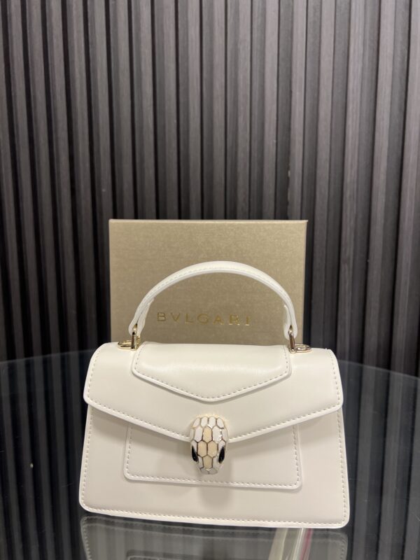 ⁦Bvlgari bag⁩ - الصورة ⁦5⁩