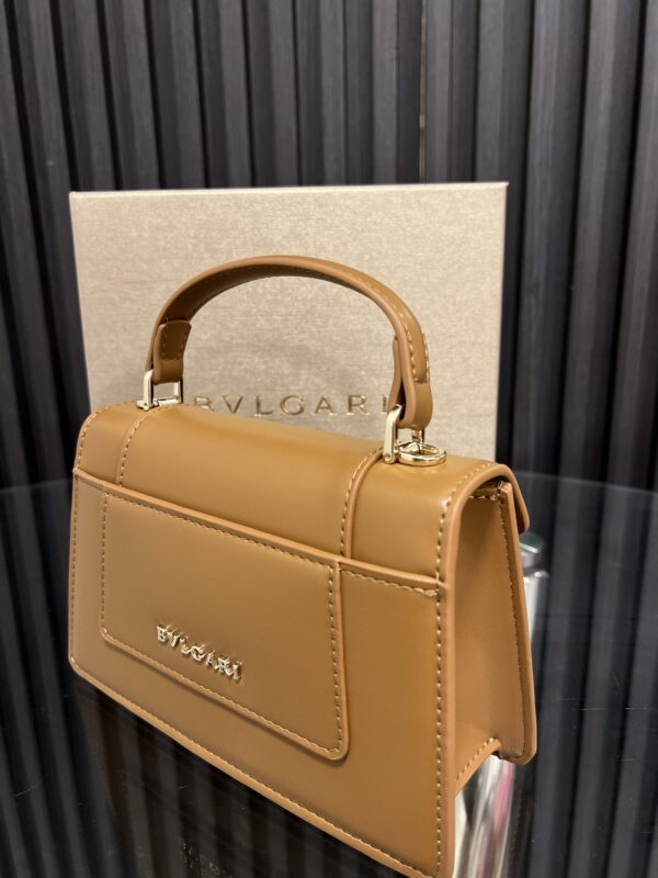 ⁦Bvlgari bag⁩ - الصورة ⁦12⁩