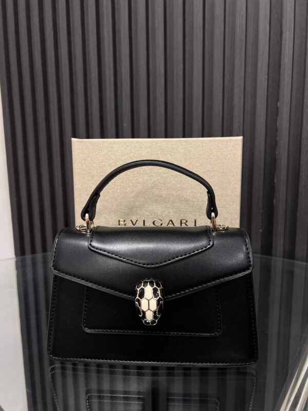 ⁦Bvlgari bag⁩ - الصورة ⁦4⁩