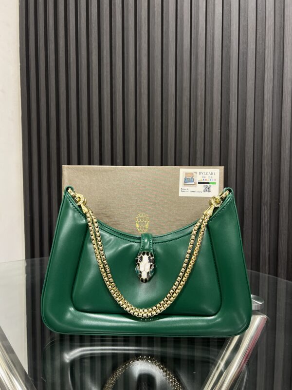 ⁦Bvlgari bag⁩ - الصورة ⁦5⁩