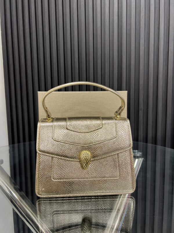 ⁦Bvlgari bag⁩ - الصورة ⁦3⁩