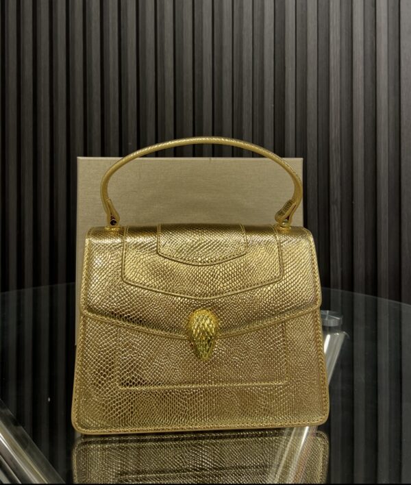 ⁦Bvlgari bag⁩ - الصورة ⁦4⁩