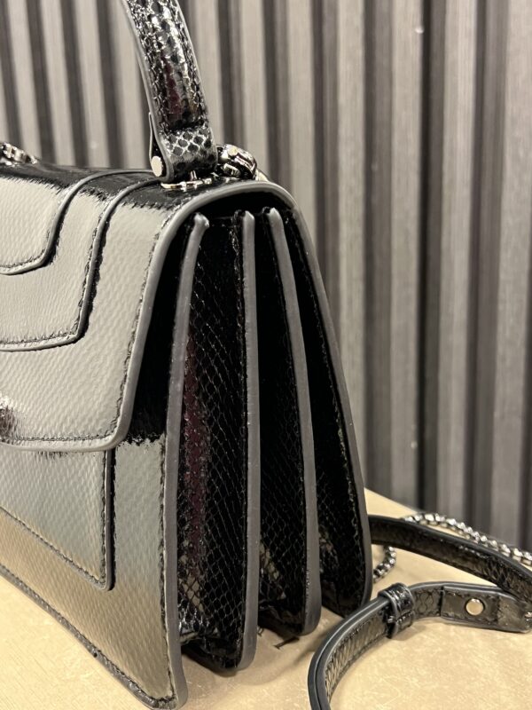 ⁦Bvlgari bag⁩ - الصورة ⁦11⁩
