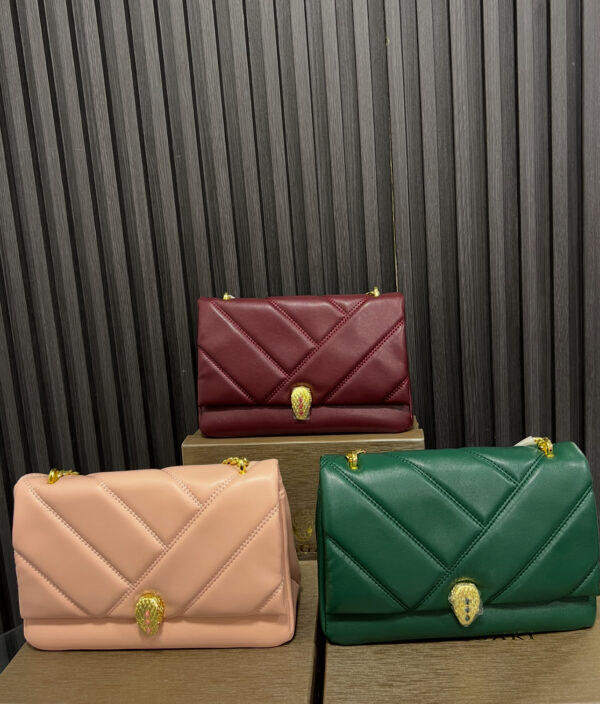 ⁦Bvlgari bag⁩ - الصورة ⁦3⁩