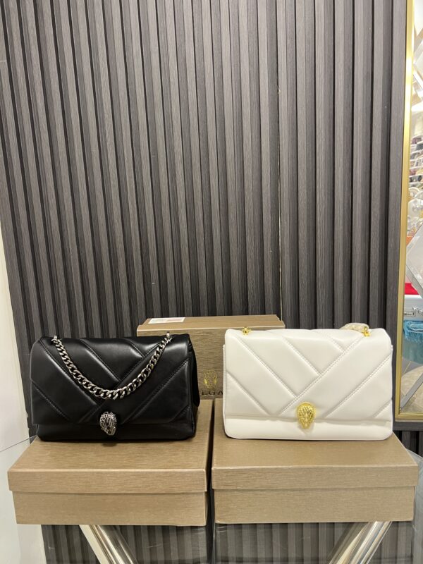 ⁦Bvlgari bag⁩ - الصورة ⁦4⁩