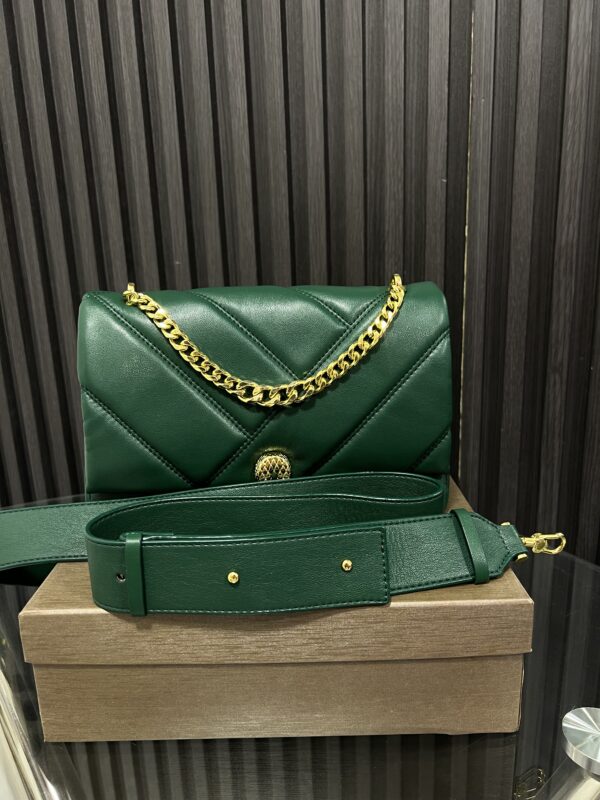 ⁦Bvlgari bag⁩ - الصورة ⁦6⁩