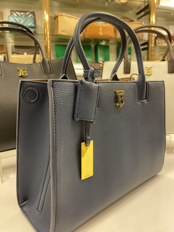 ⁦Burberry Bag⁩ - الصورة ⁦6⁩