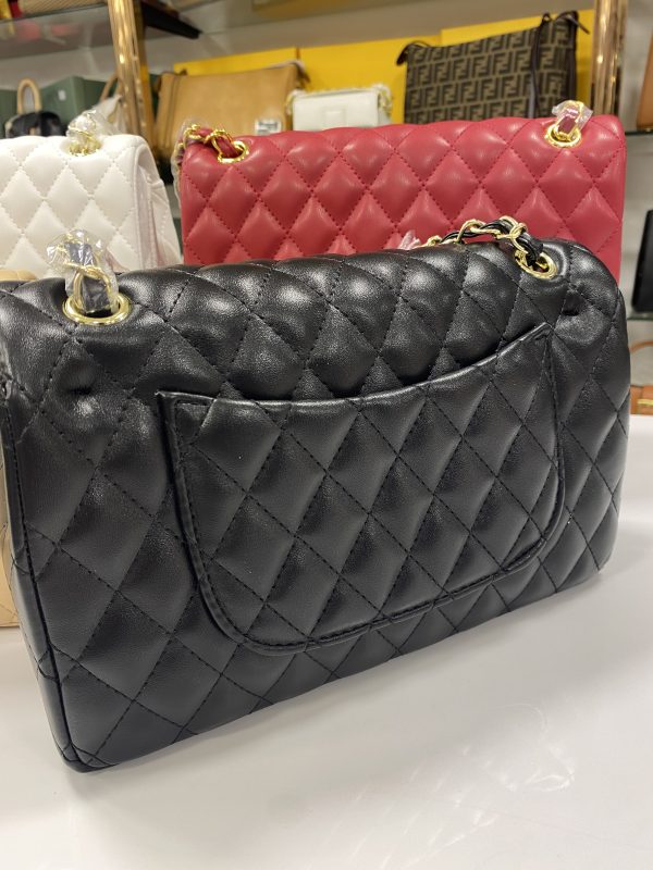 ⁦Chanel classic bag⁩ - الصورة ⁦2⁩