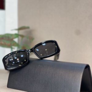 saint laurent Sunglasses