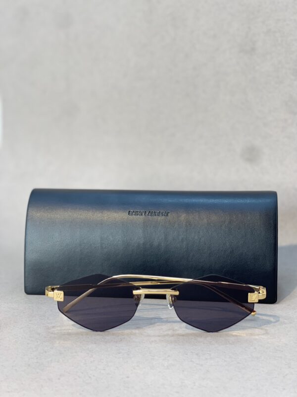 ⁦saint laurent Sunglasses⁩ - الصورة ⁦2⁩