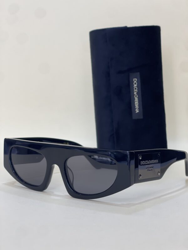 ⁦DOLCE&GABBANA sunglasses⁩ - الصورة ⁦2⁩