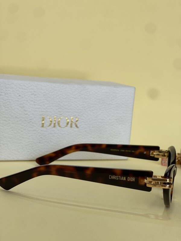 ⁦Dior⁩ - الصورة ⁦2⁩