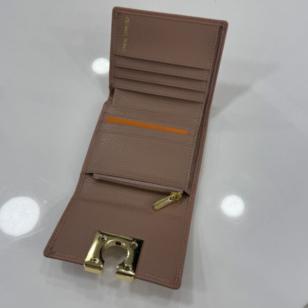 ⁦MK Wallet⁩ - الصورة ⁦2⁩