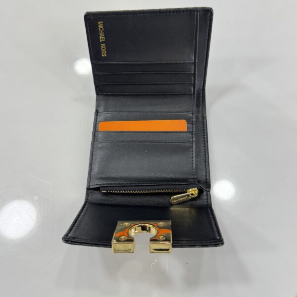 ⁦MK Wallet⁩ - الصورة ⁦2⁩