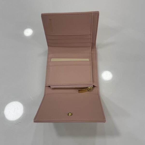 ⁦Burberry Wallet⁩ - الصورة ⁦2⁩