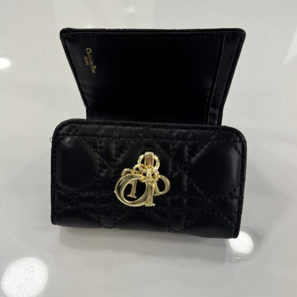 ⁦Dior wallet⁩ - الصورة ⁦3⁩
