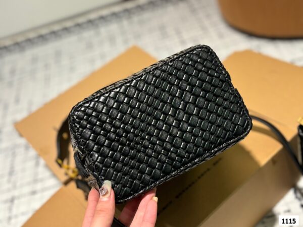 ⁦Ysl⁩ - الصورة ⁦4⁩