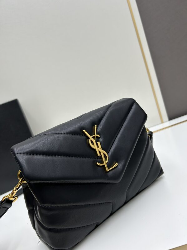 ⁦Ysl⁩ - الصورة ⁦4⁩
