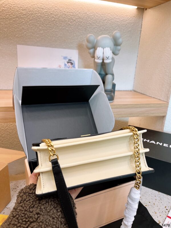 ⁦Ysl⁩ - الصورة ⁦7⁩