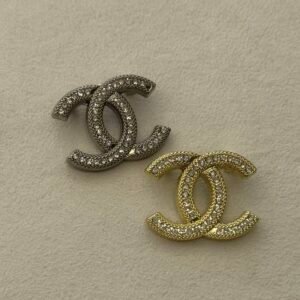 Chanel brosh