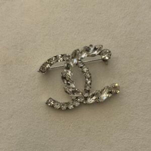 Chanel brosh