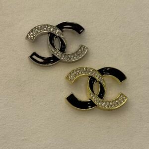 Chanel brosh