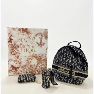 Dior package