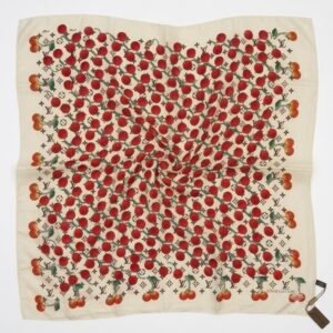 LV scarf