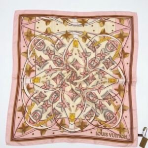 LV scarf