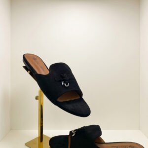 Lora piana slippers