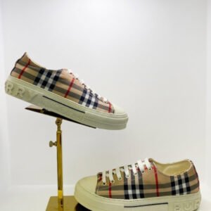 Burberry shoes